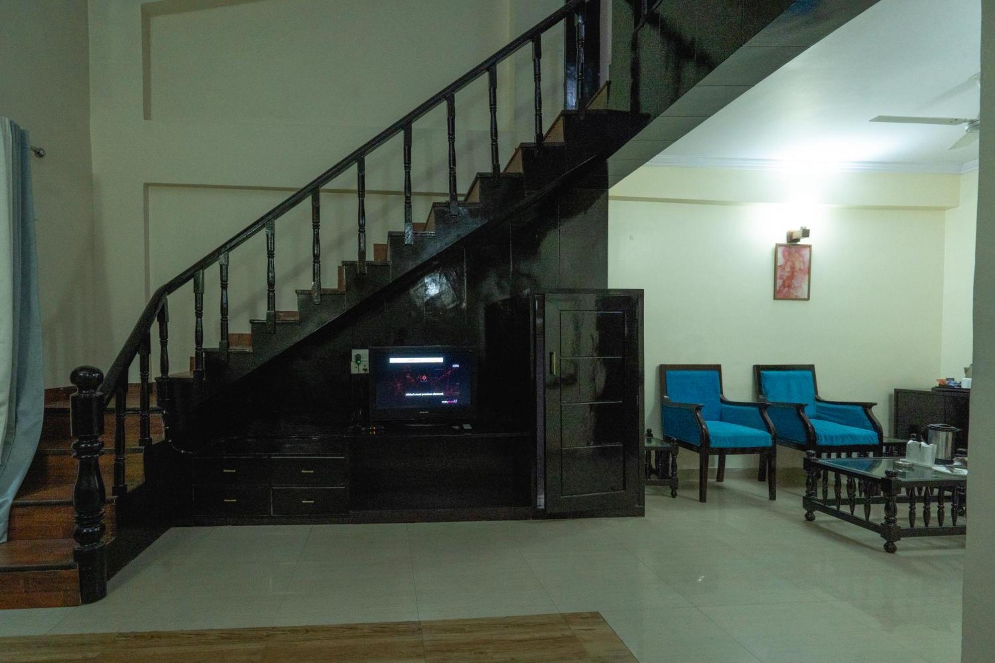 Penthouse Apartment