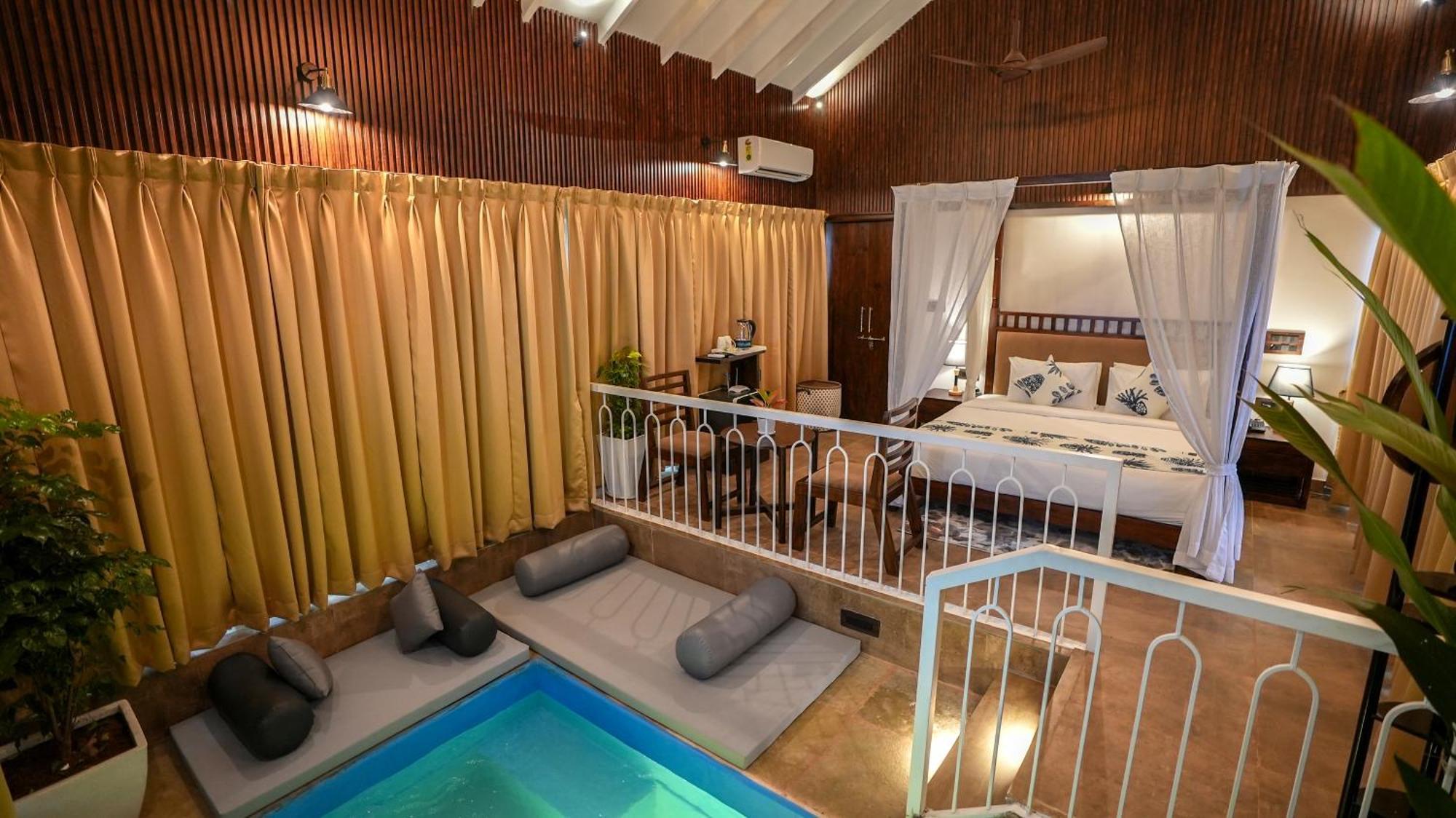 Suite with Private Pool