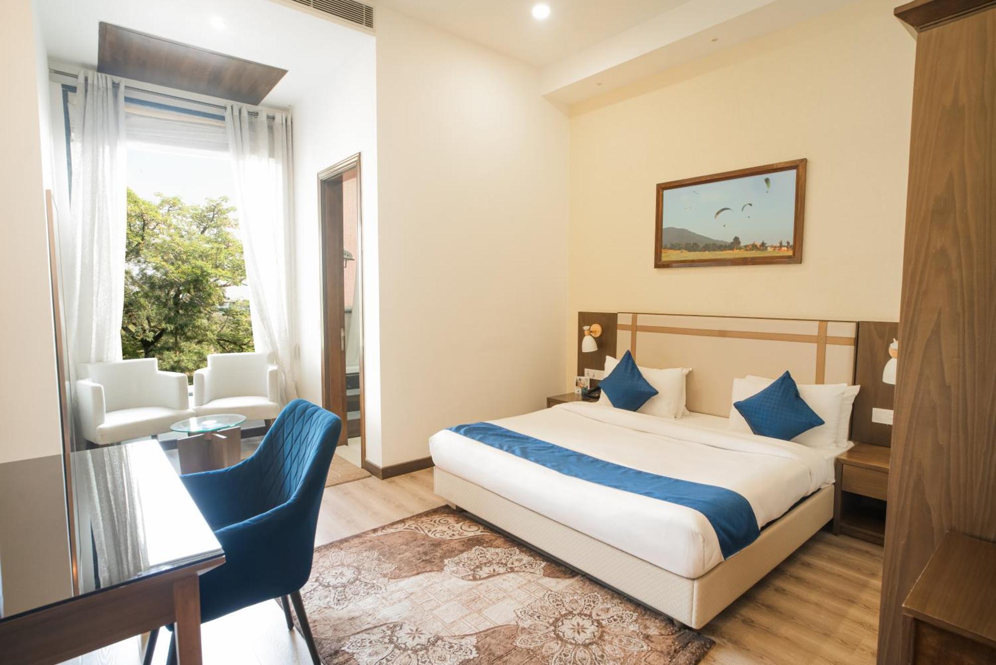 Executive Suite