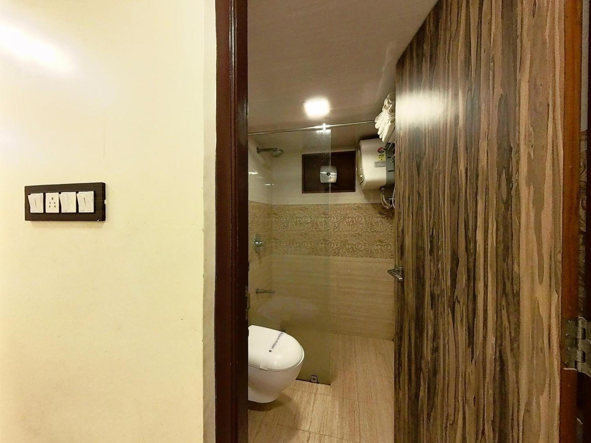 Standard Double Room,1680731217:JPEG