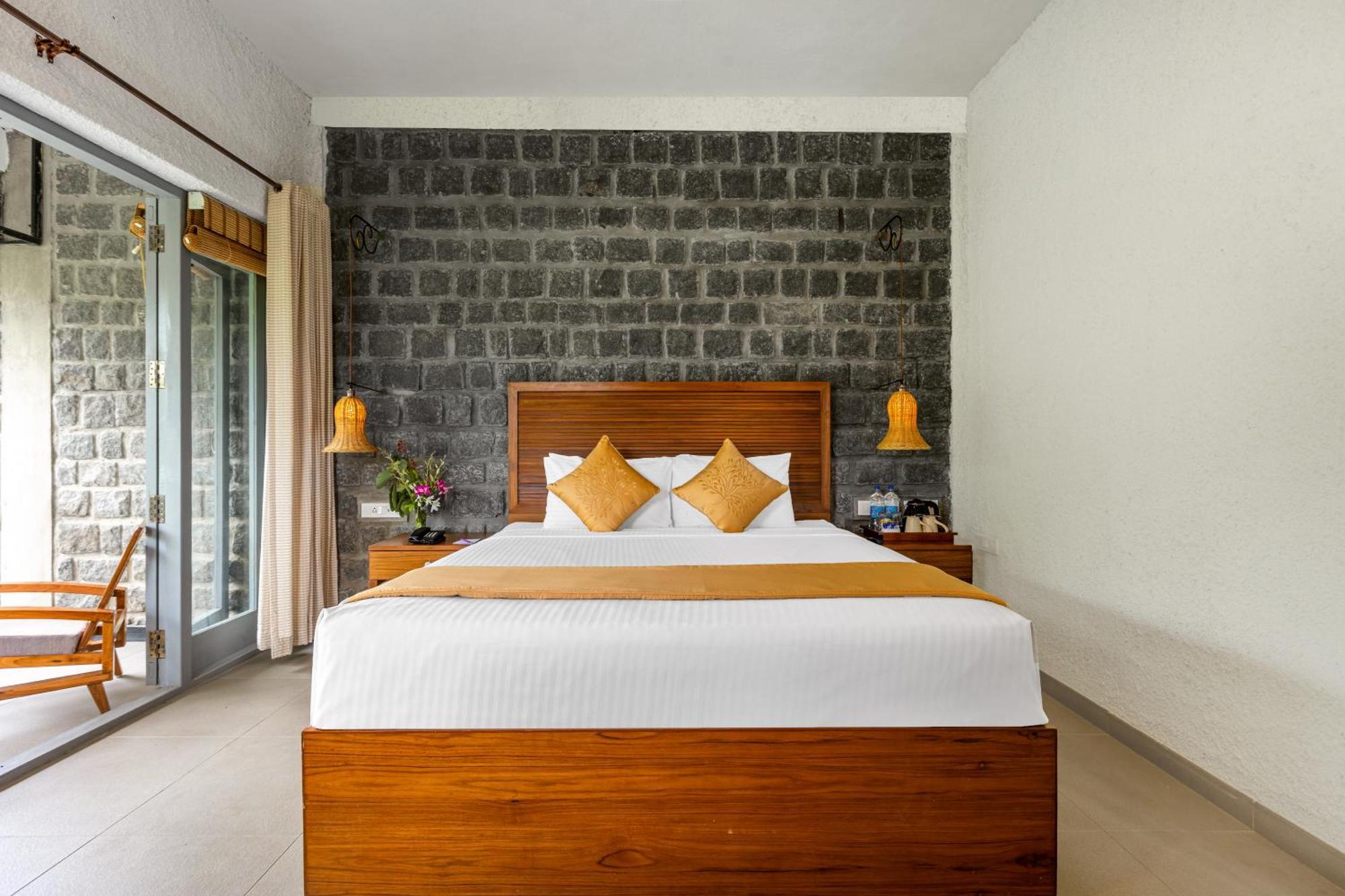 Mountain View Elegant Suite with Sitout,1699608606:JPEG
