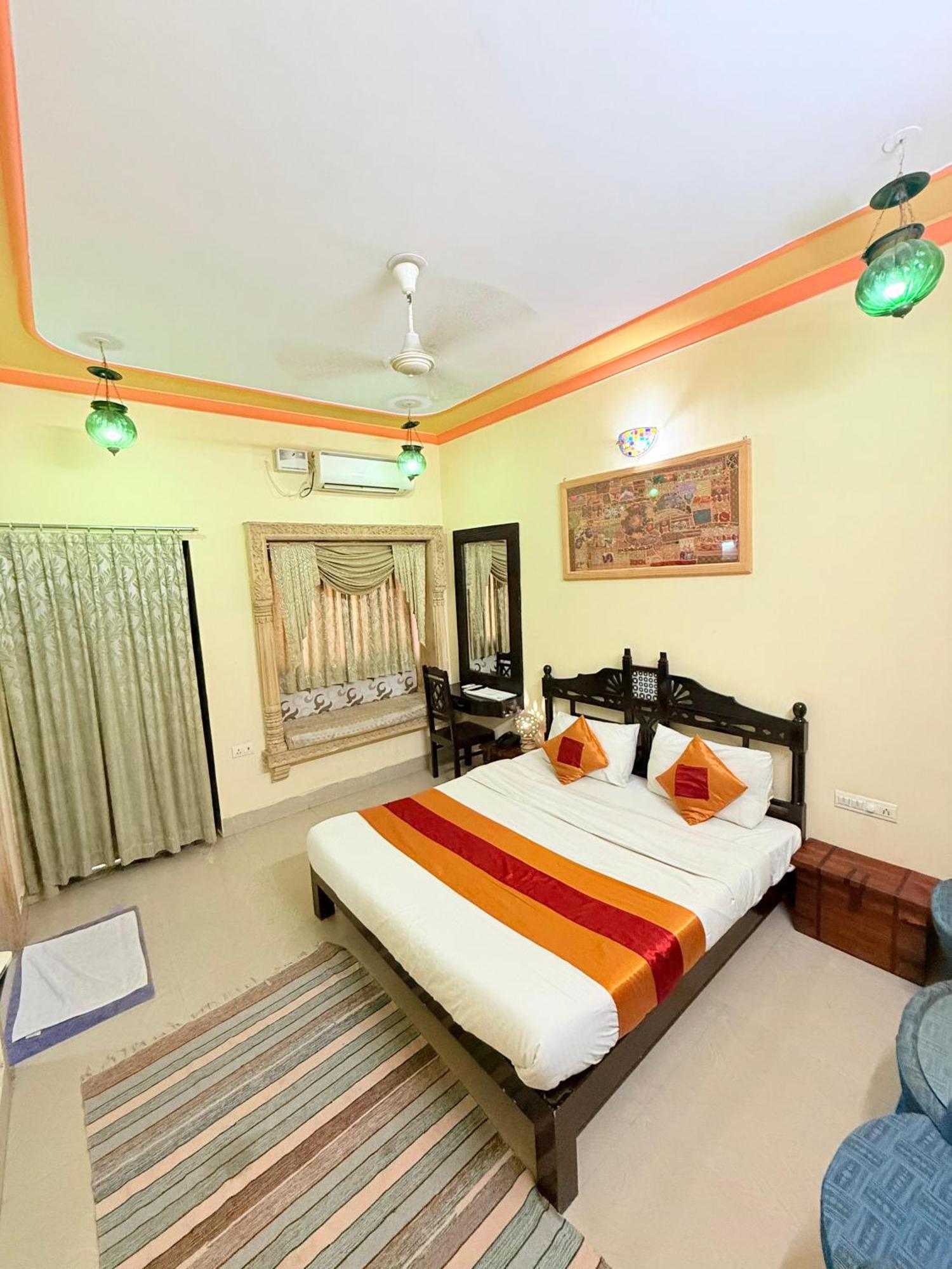 Standard Double or Twin Room,1706822138:JPEG