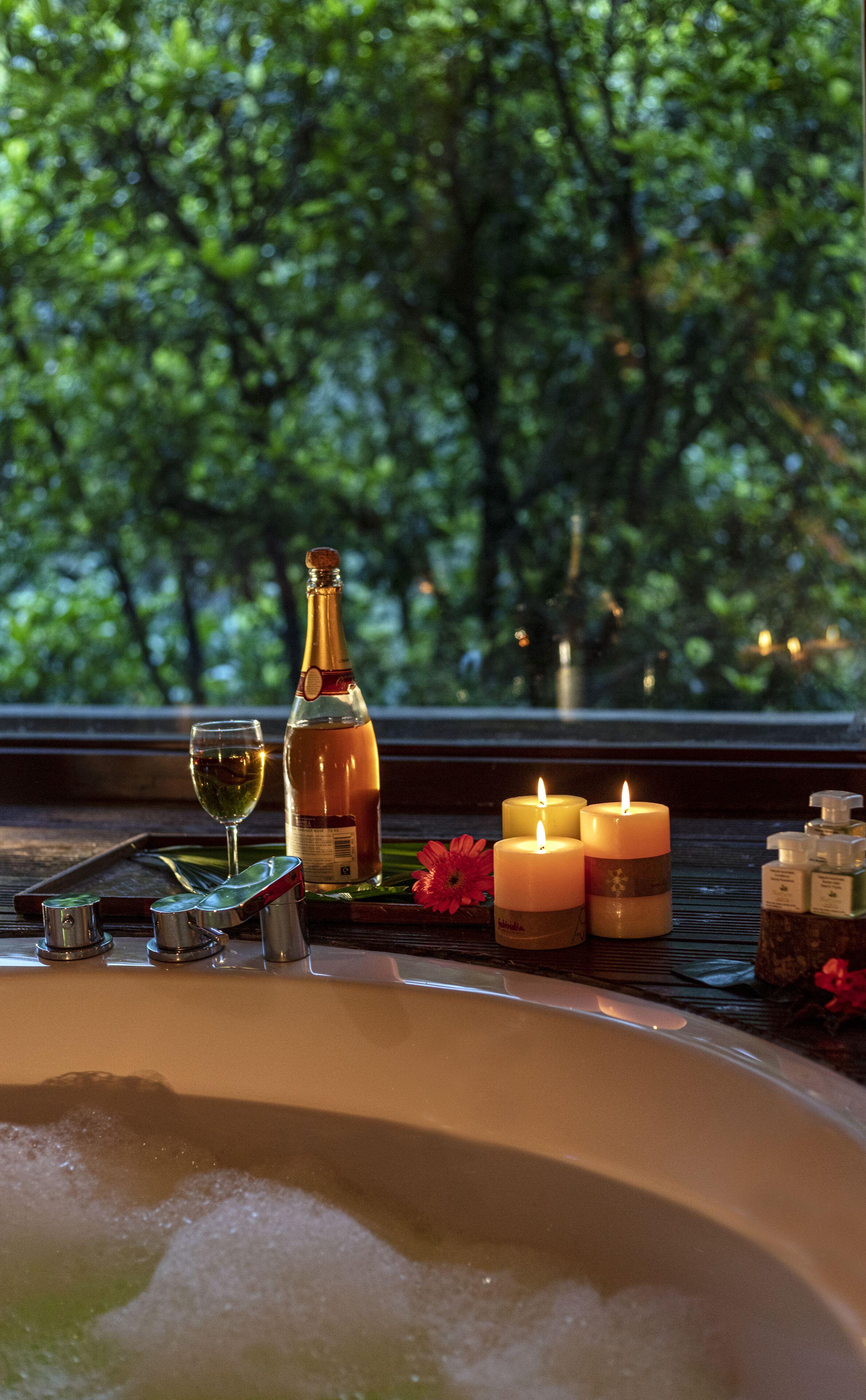 Suite Spa Bath