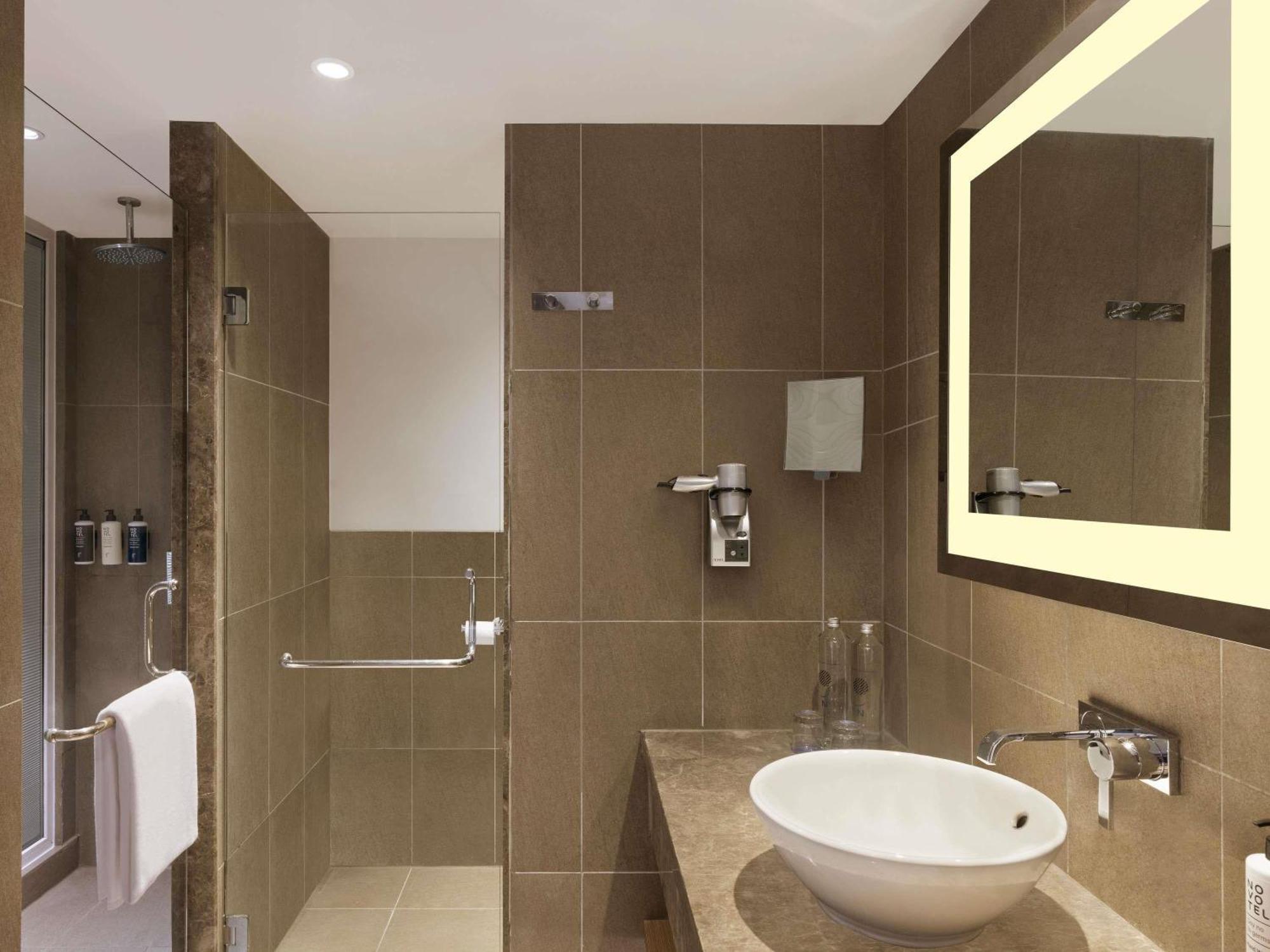 Standard Twin Room,1771630526:JPEG