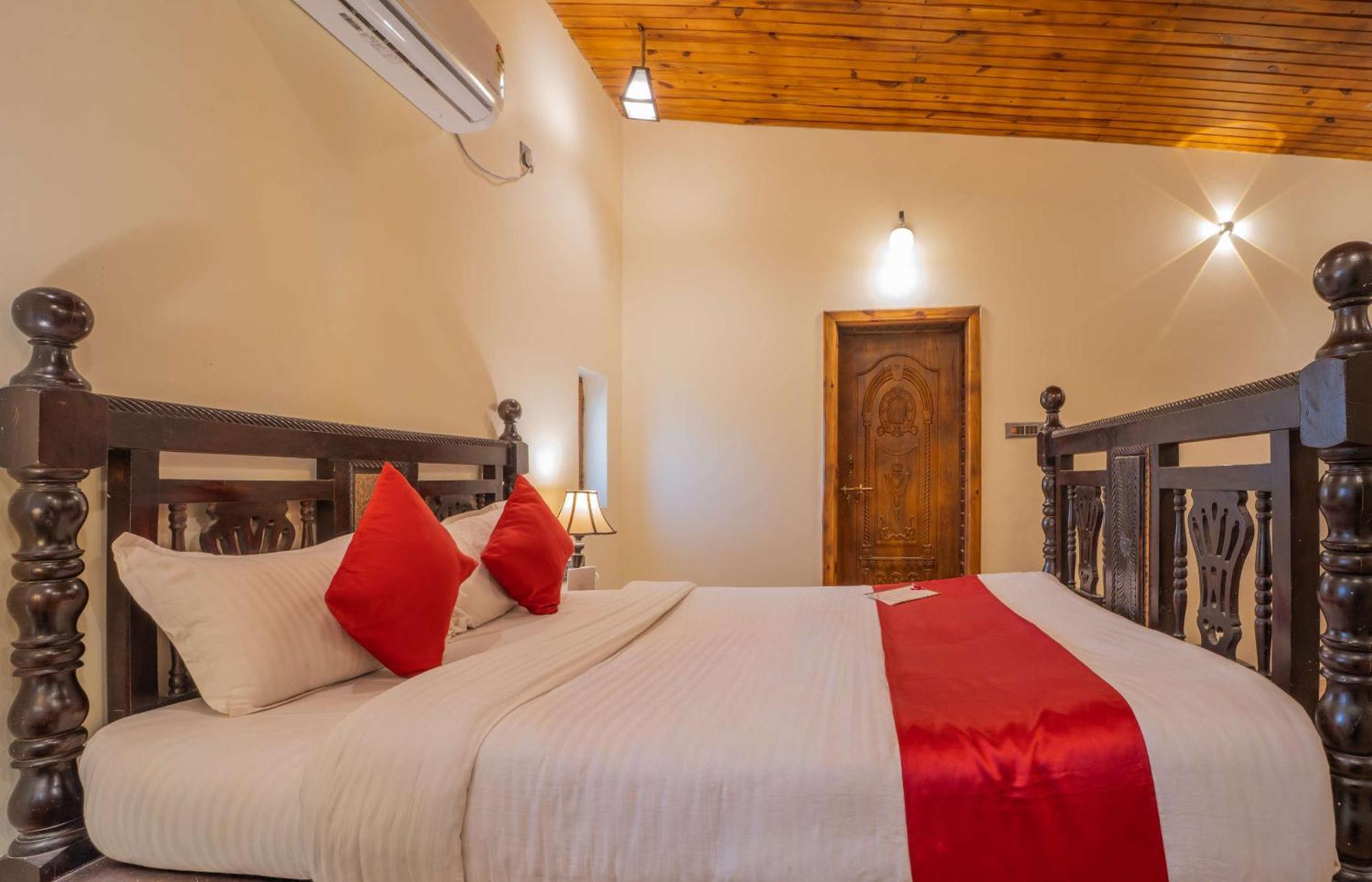 Standard Double Room,1742997301:JPEG