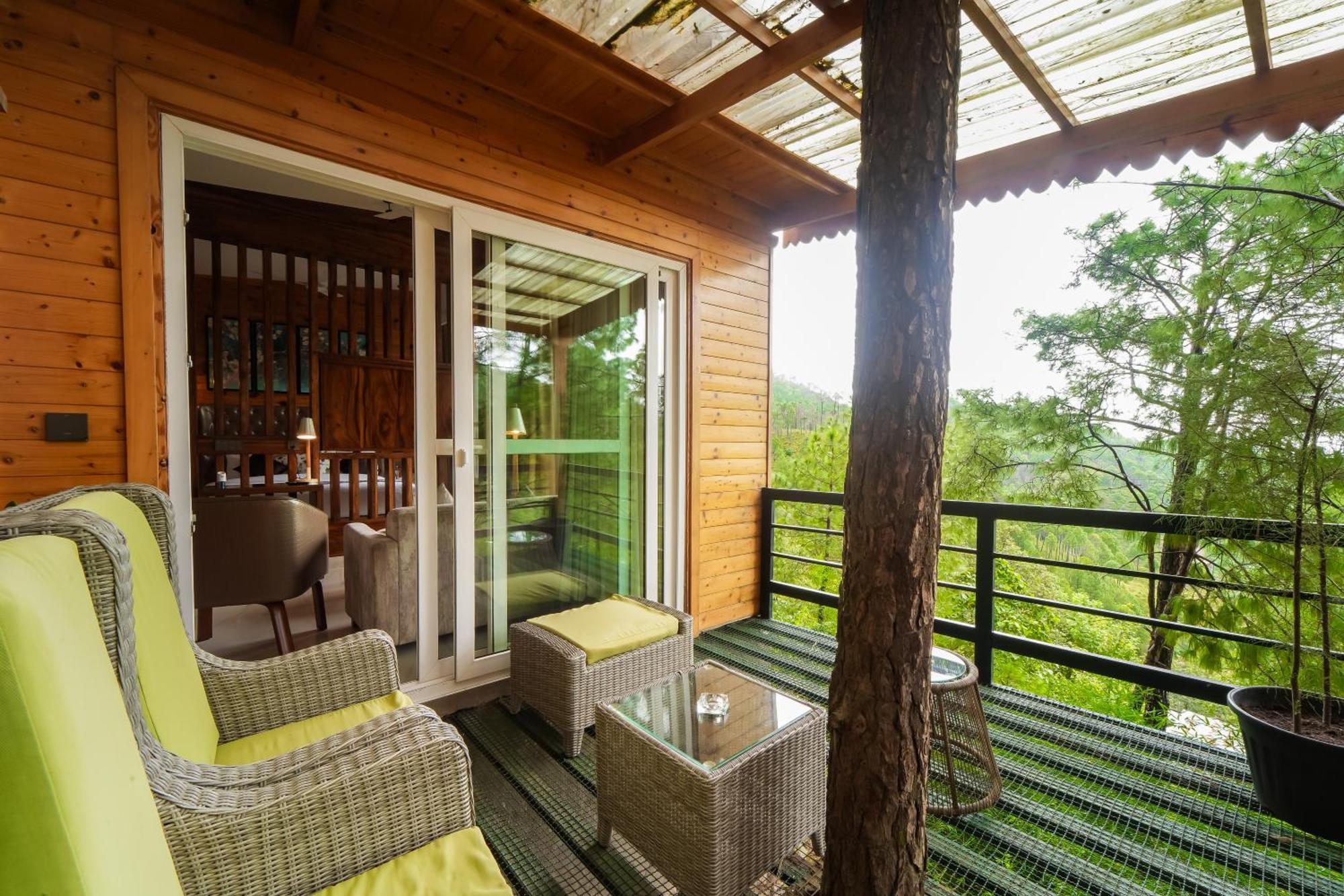 Double Room Mountain View