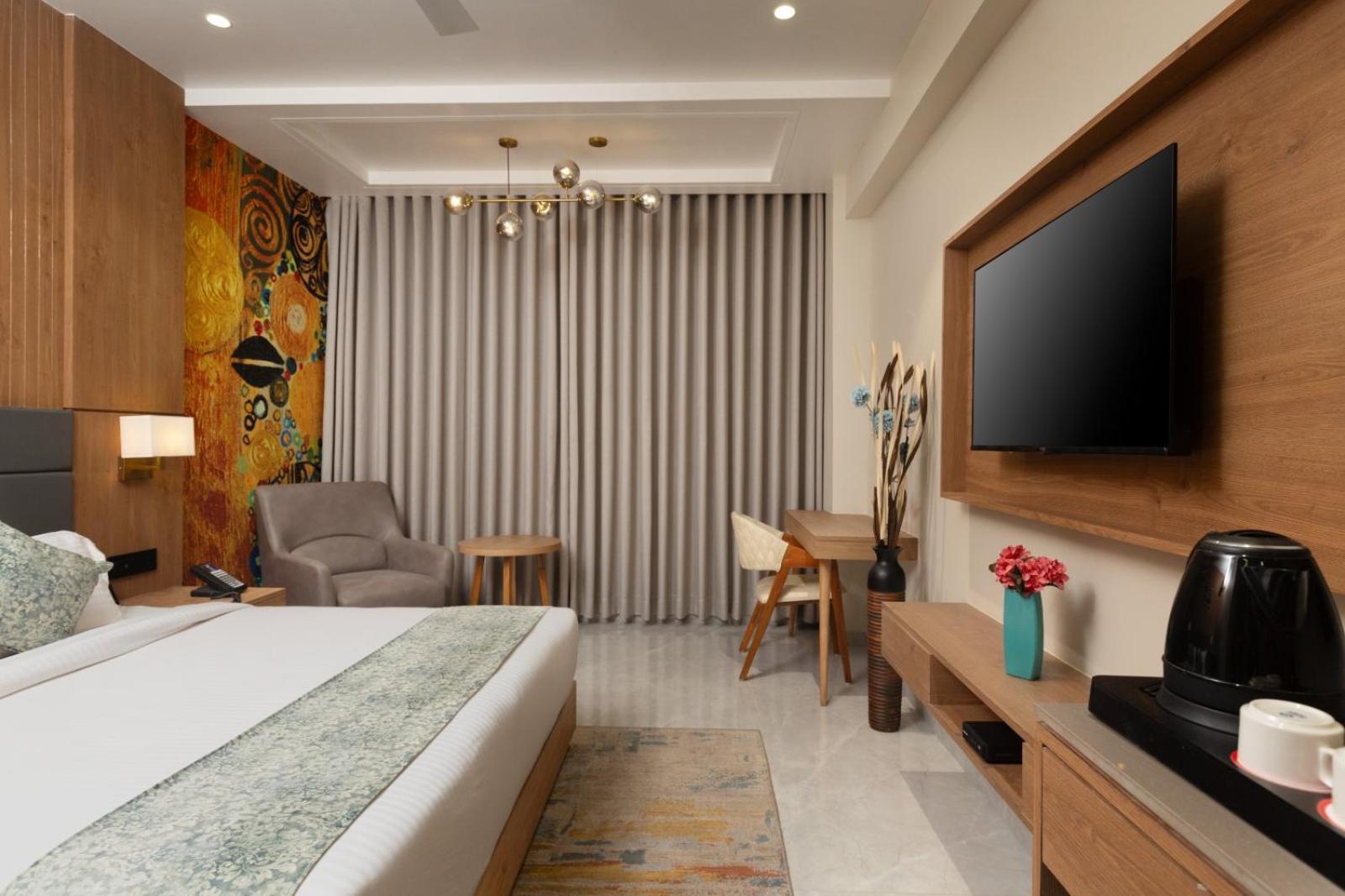 Standard Family Room