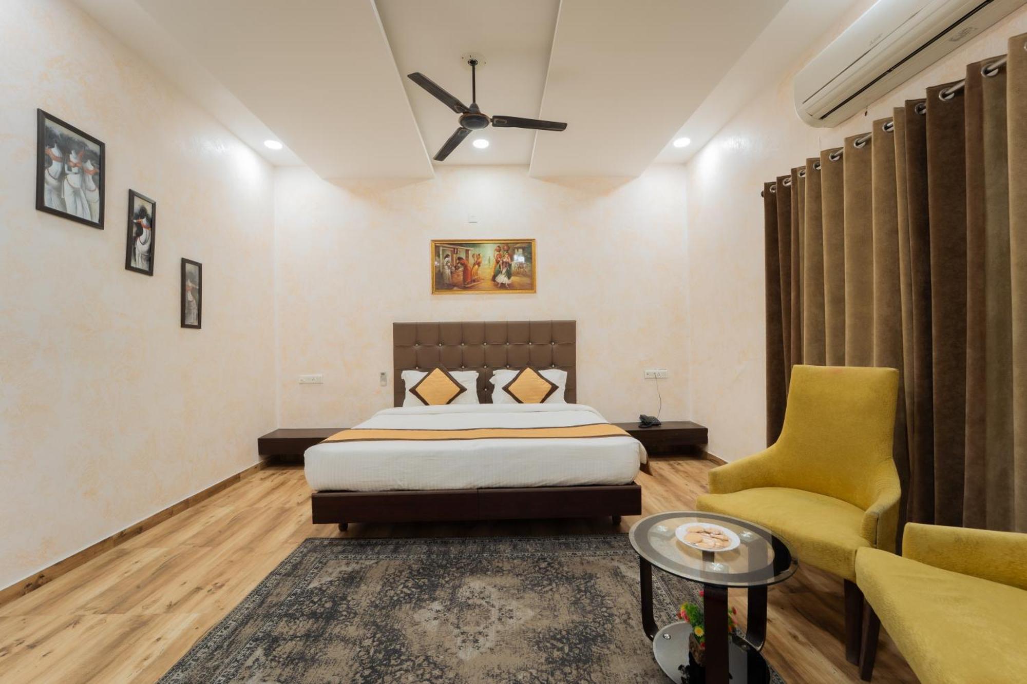 King Room