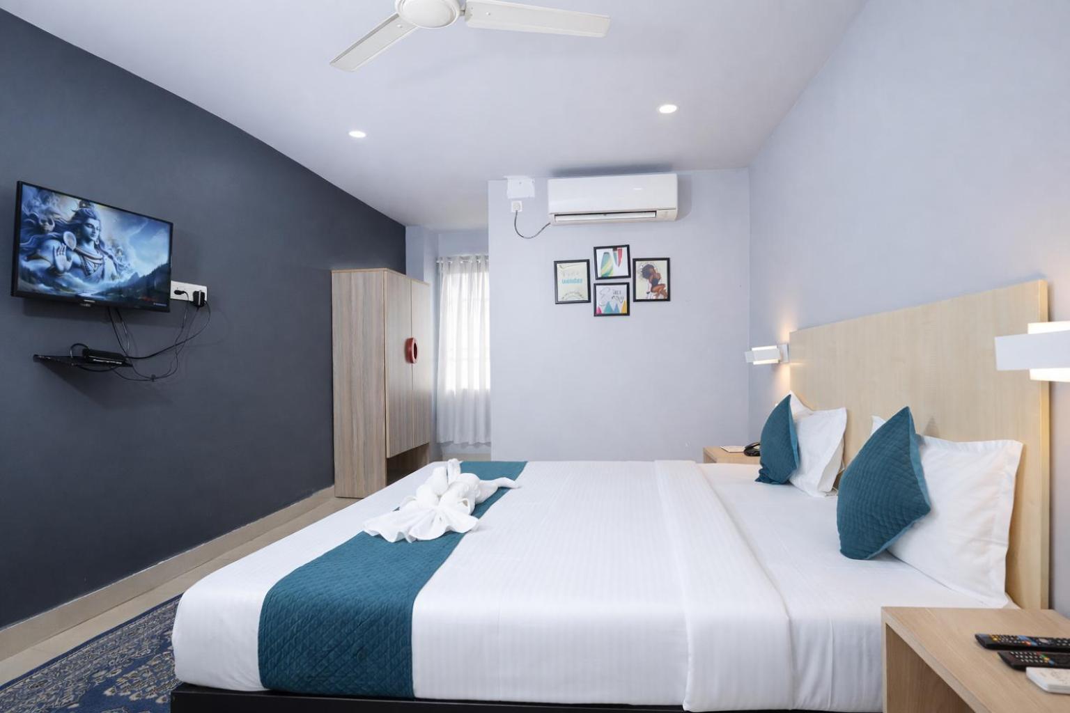 Superior King Room