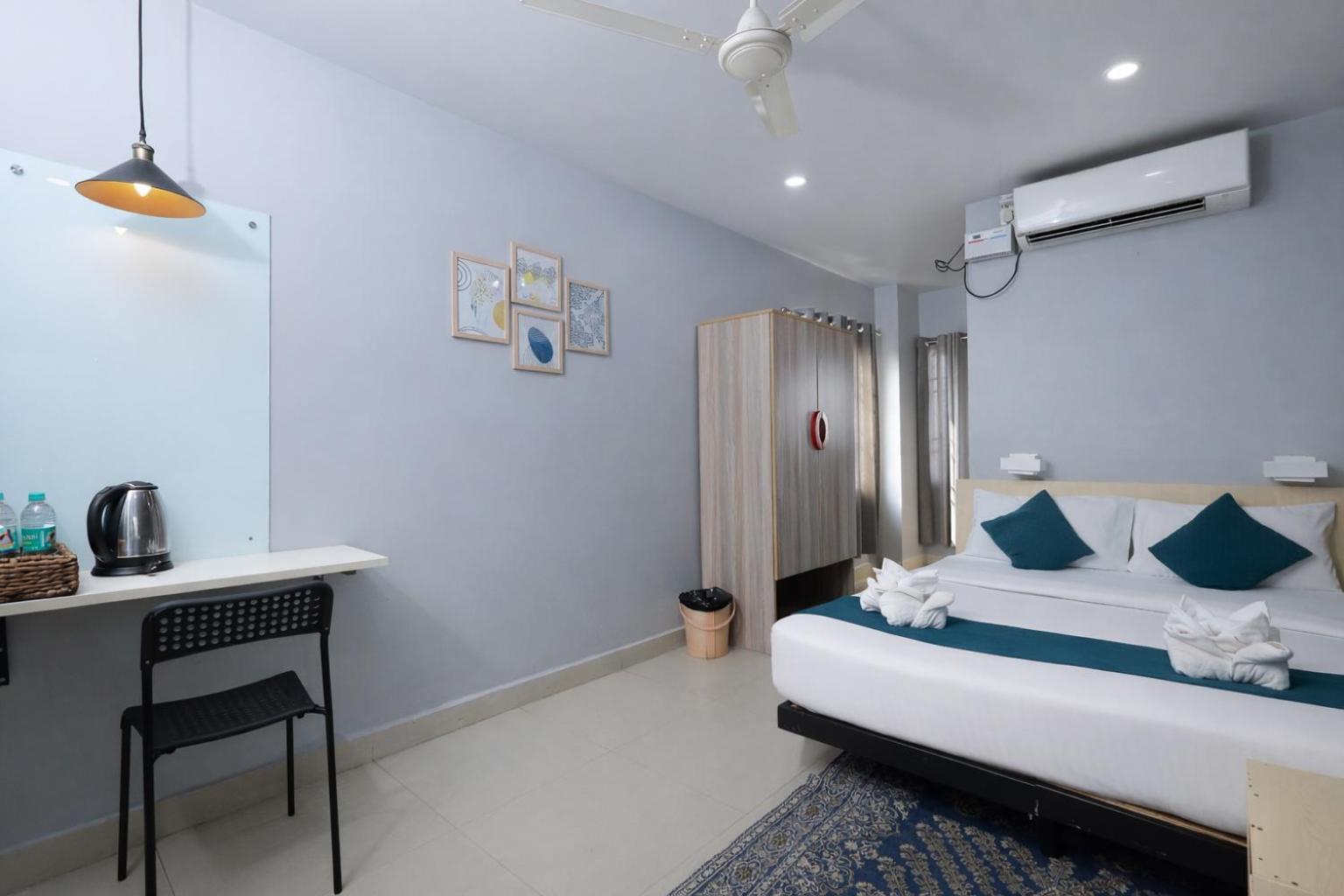 Superior King Room