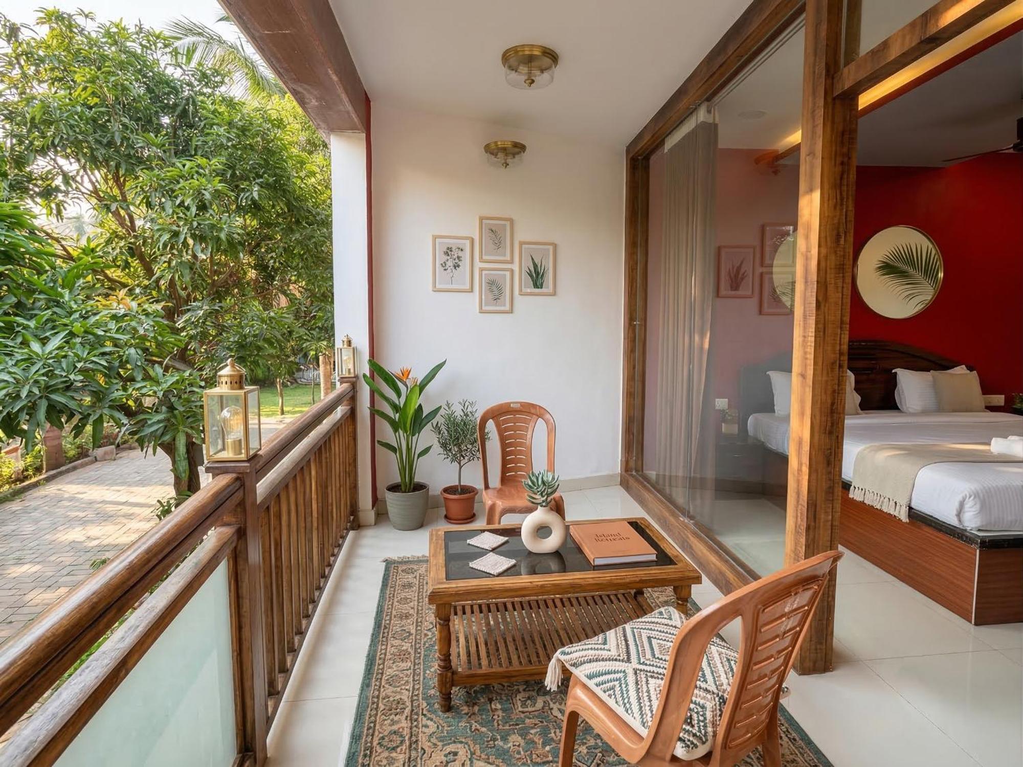 Double Room Lake View