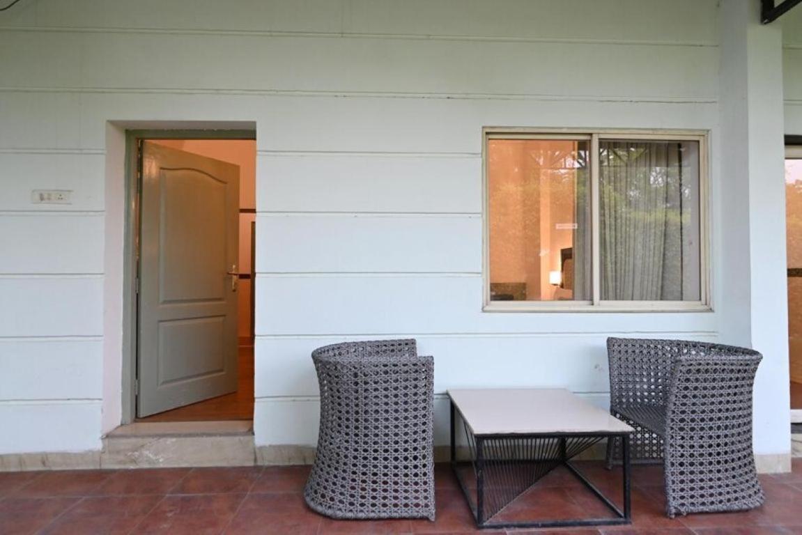 Double Room,1759257185:JPEG