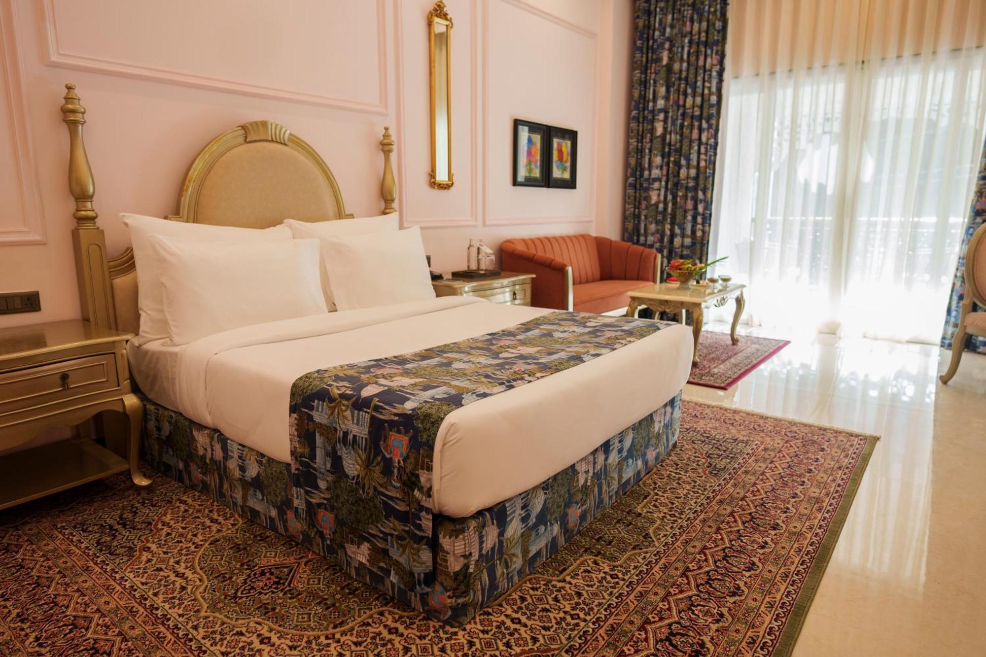 Premium King Room on Laundry F&B Welcome Refreshments High Tea Welcome Drink on Arrival