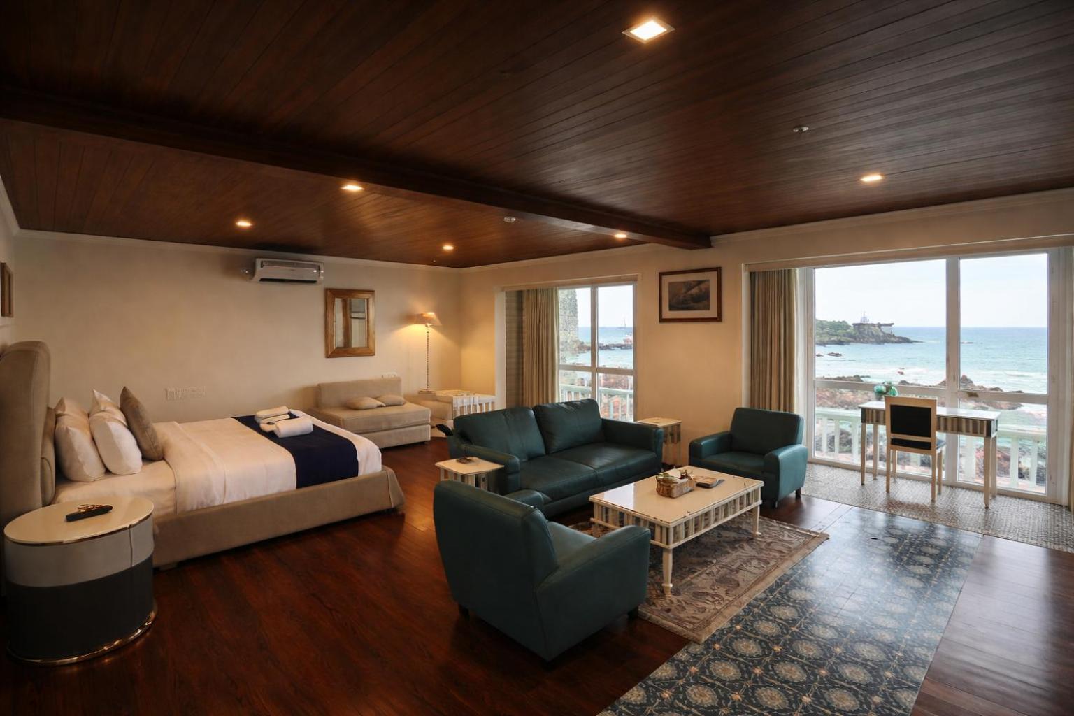 Deluxe Suite Sea View