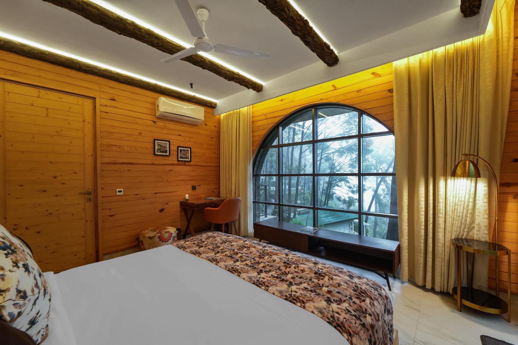 Queen Suite