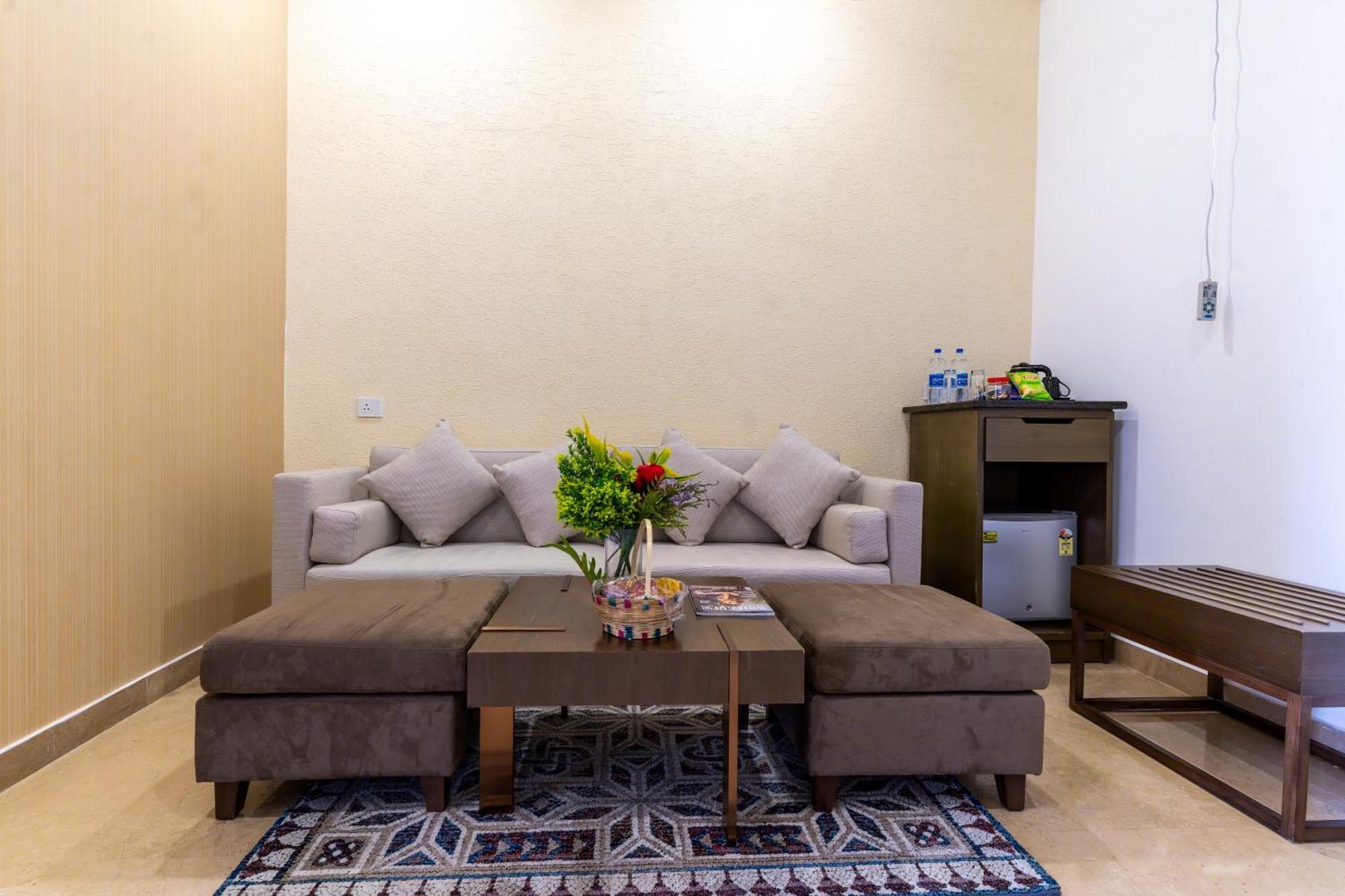 Junior Suite,1771409814:JPEG