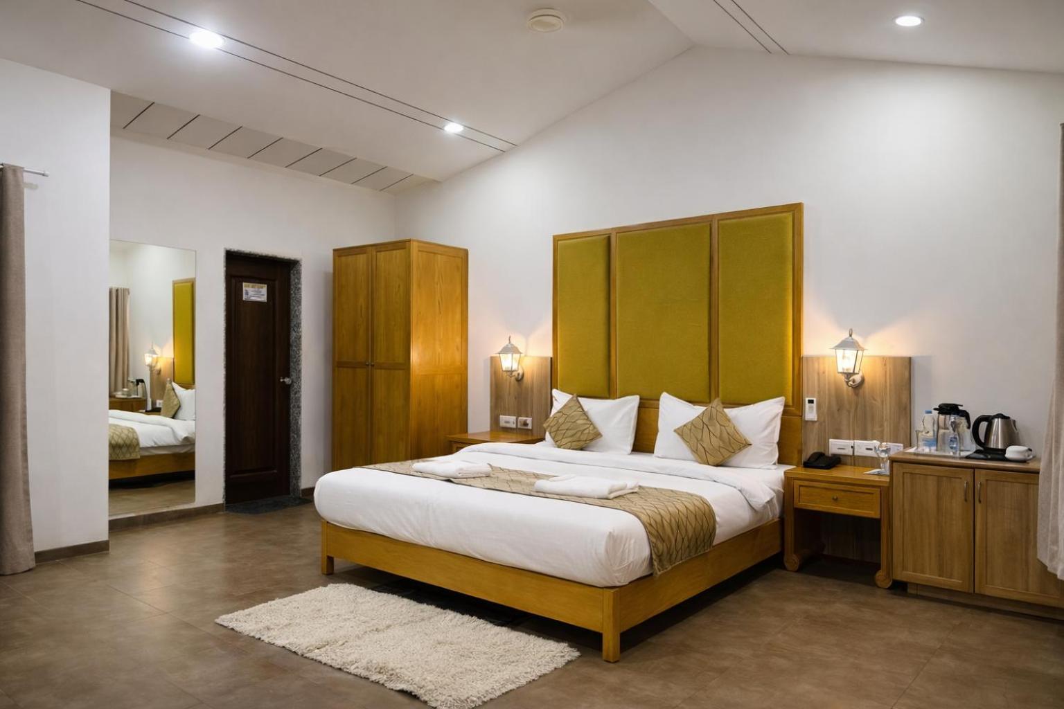 King Room with Balcony