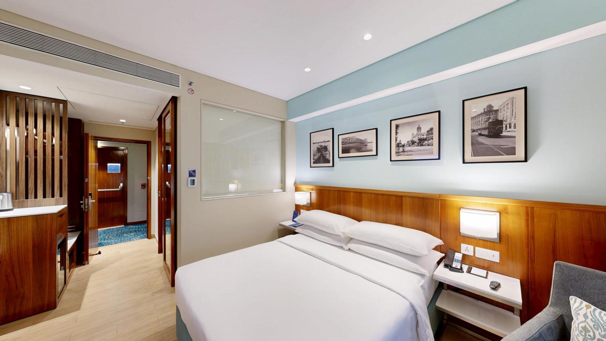 Superior Queen Room INR 1000 Hotel Credit per