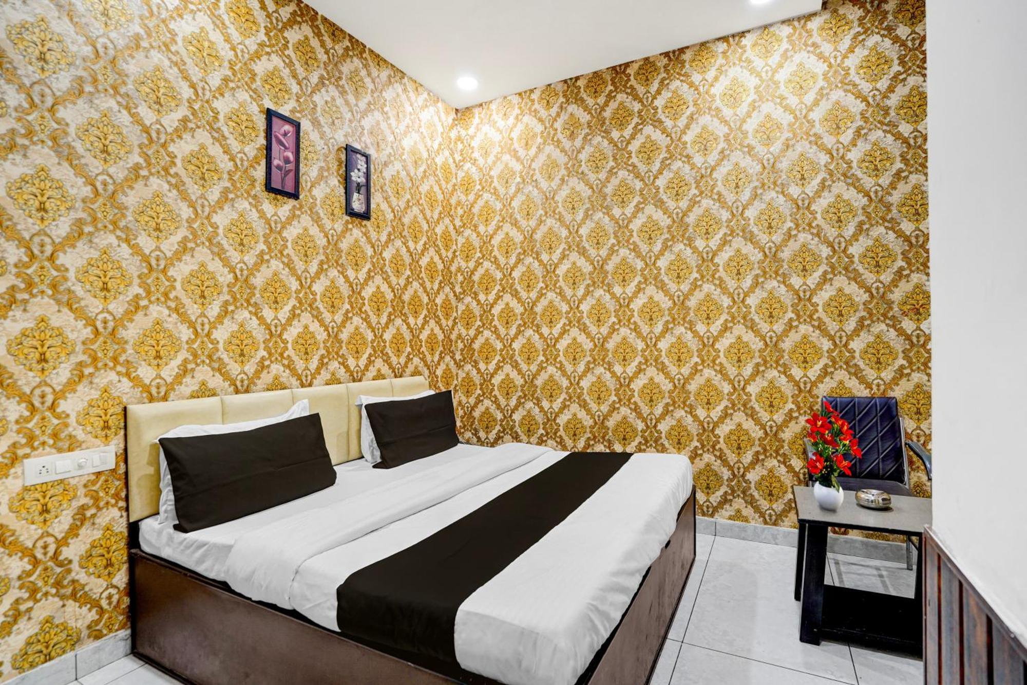 Classic Triple Room