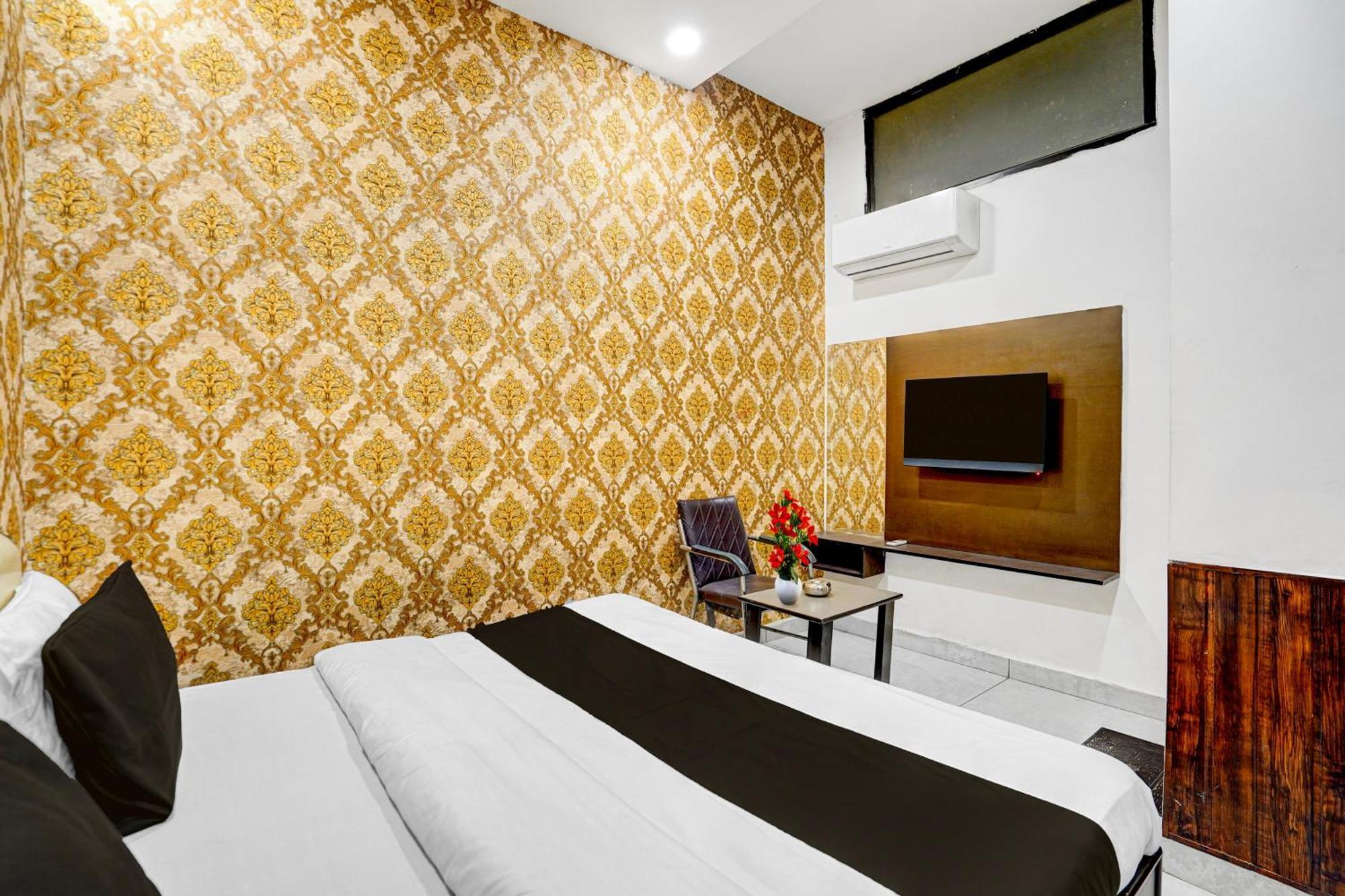 Classic Triple Room