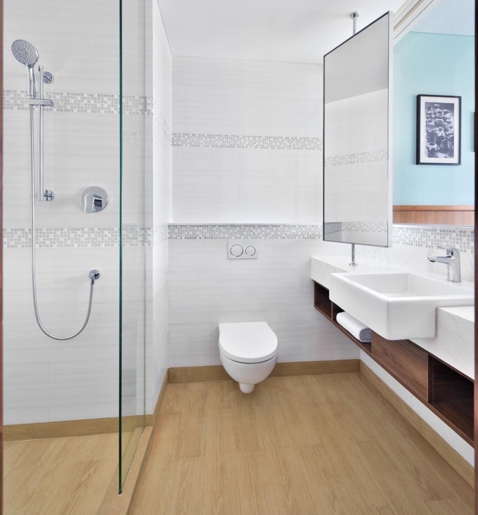 Superior Twin Room INR 1000 Hotel Credit per