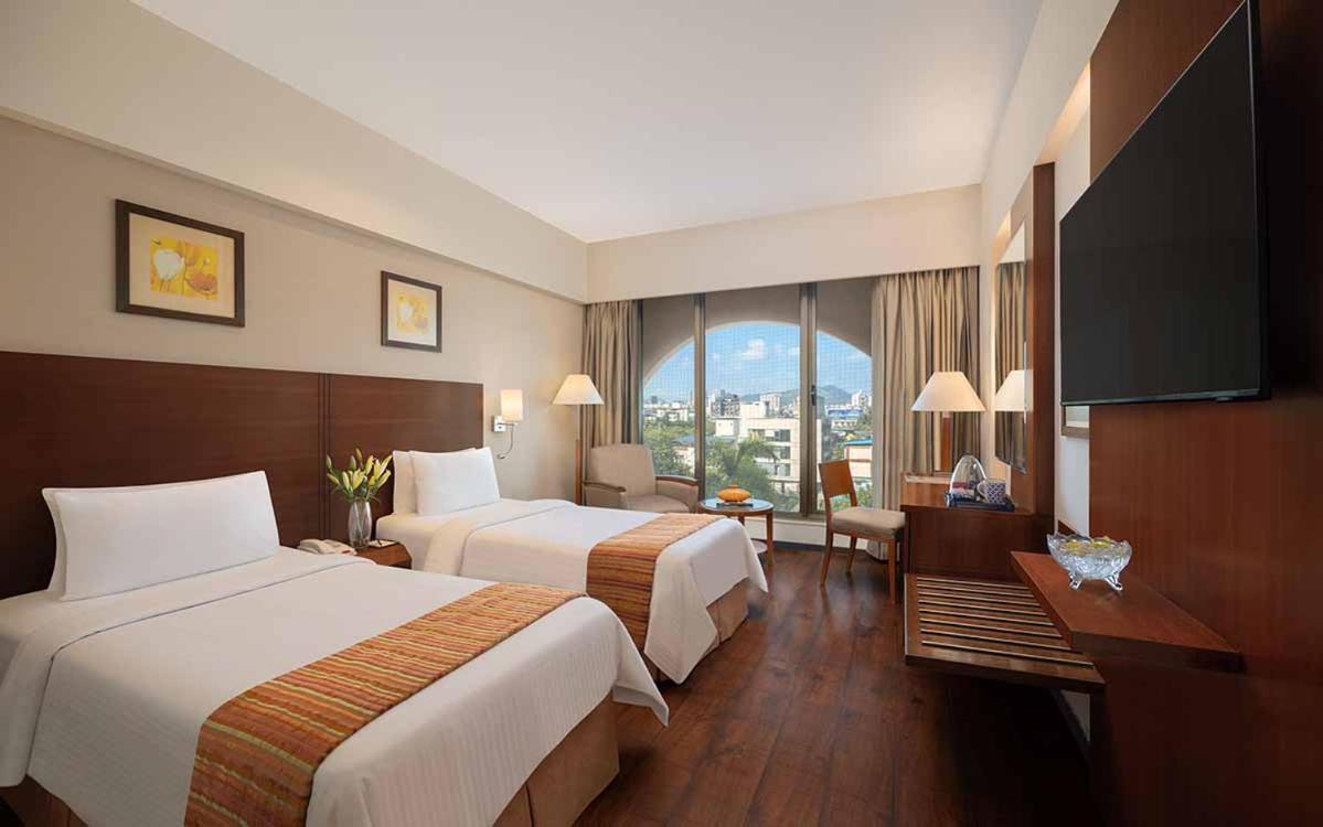 Deluxe Twin Room on Food & Beverages complimentary session of Steam Sauna Bath