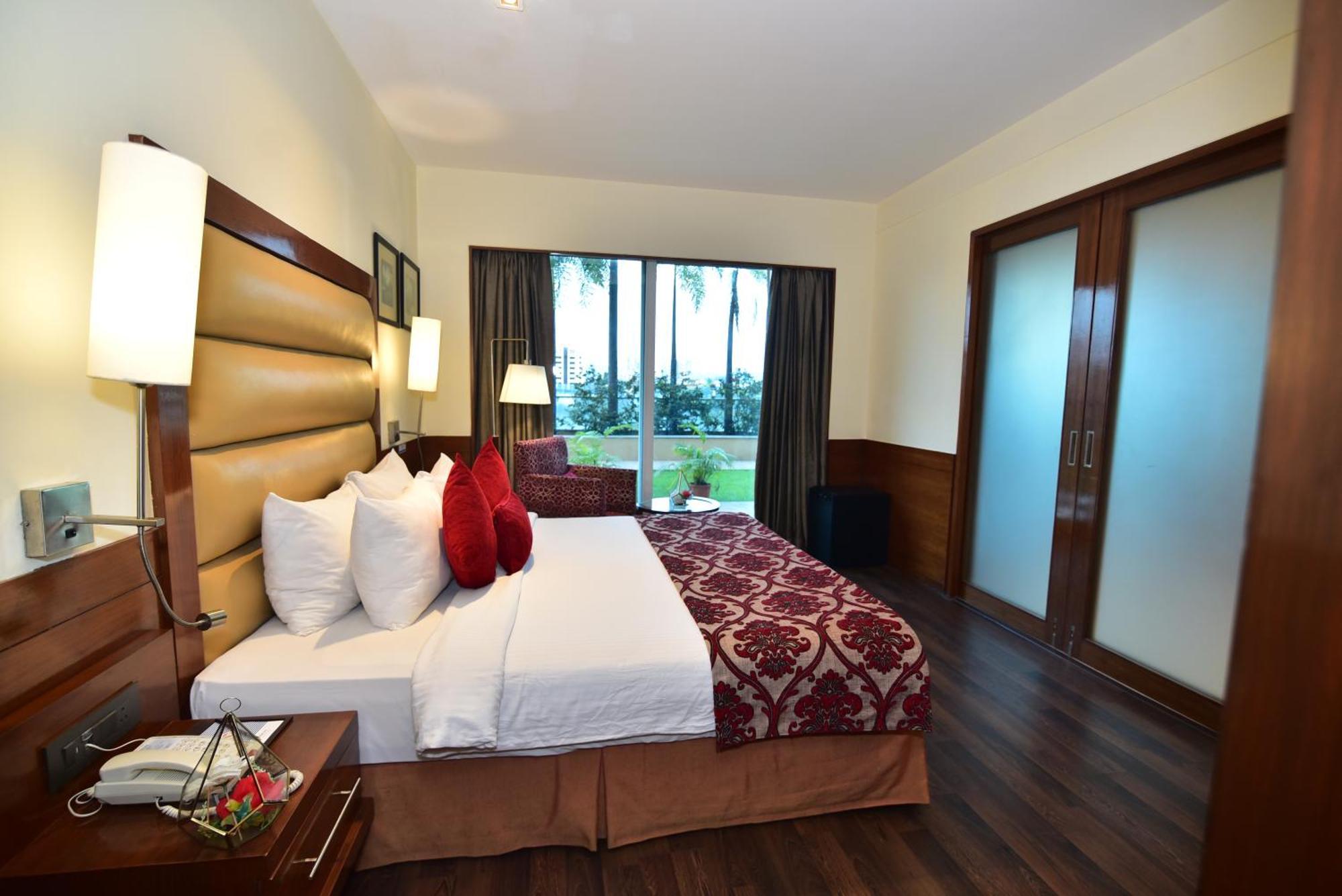 Suite Garden View on Food & Beverages complimentary session of Steam Sauna Bath