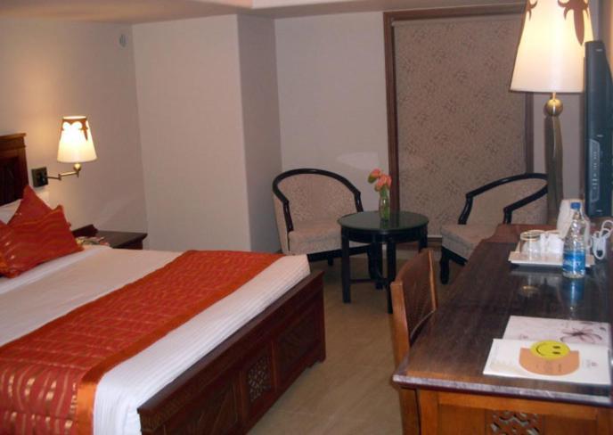 Superior Double Room,19670207:JPEG