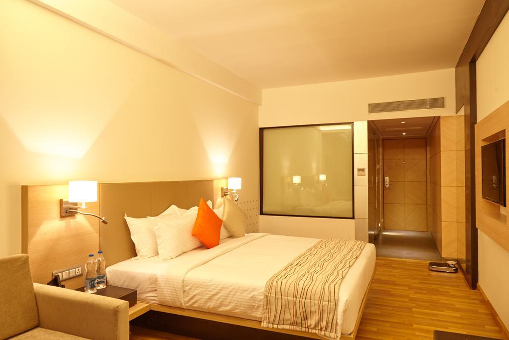 Deluxe Room Garden or Pool View