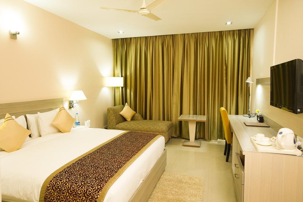 Deluxe Double Room,983005693:JPEG