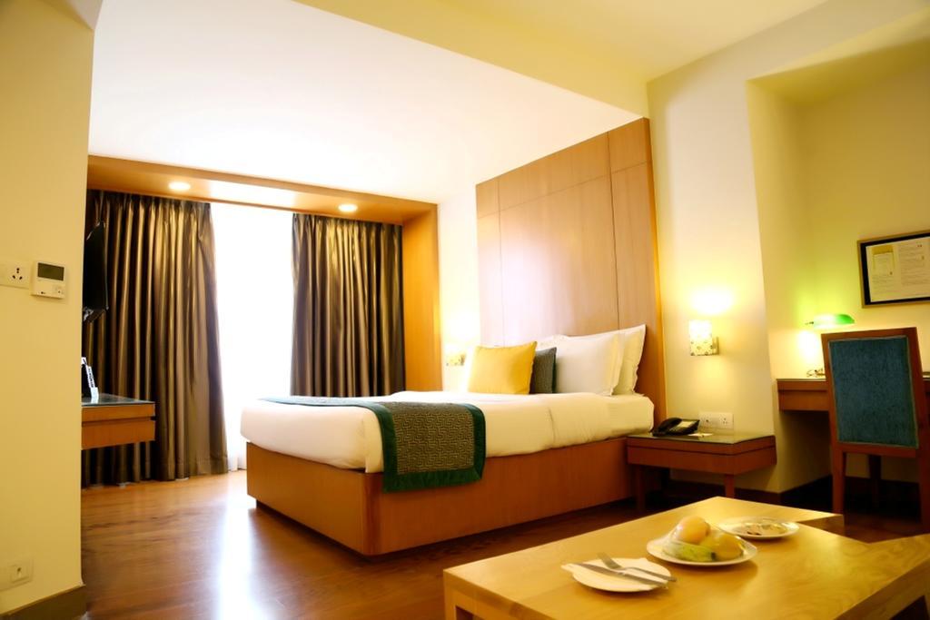 Business Double Room (On Bfast+Lunch/Dinner only : 10% Off on Laundry service for upto 4 clothing item,Guaranteed Early Check-In upto 2 hours and Guaranteed Late Check-Out upto 2 hours ),401668131:JPEG