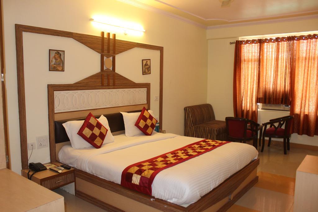 Super Deluxe Double/Twin Room