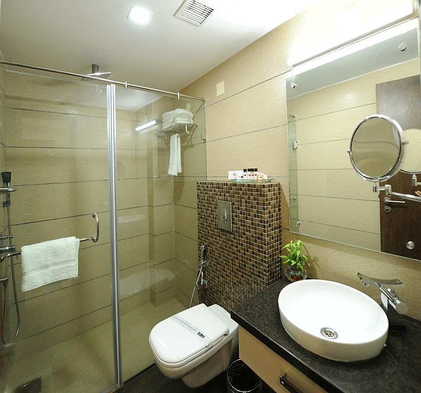 Family Room,1617859210:JPEG