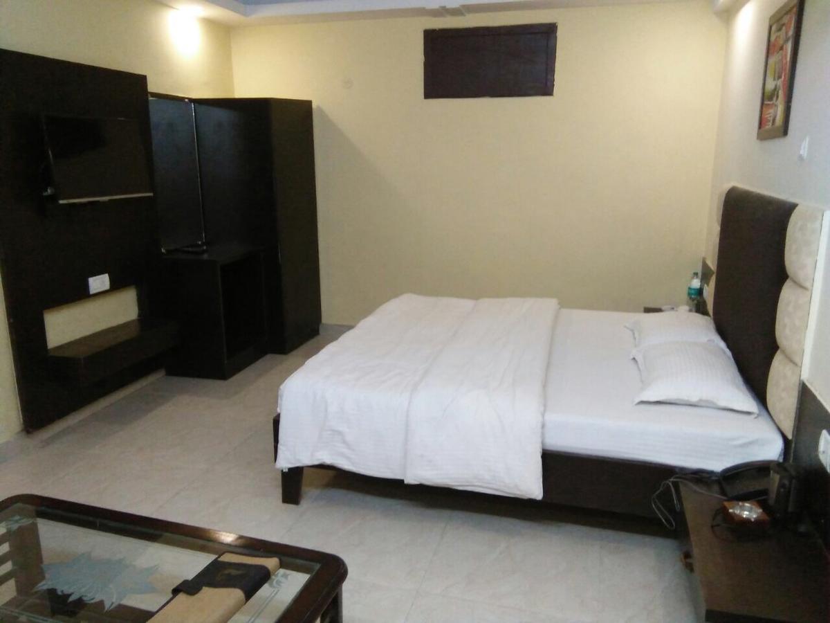 Standard Double Room,631667760:JPEG