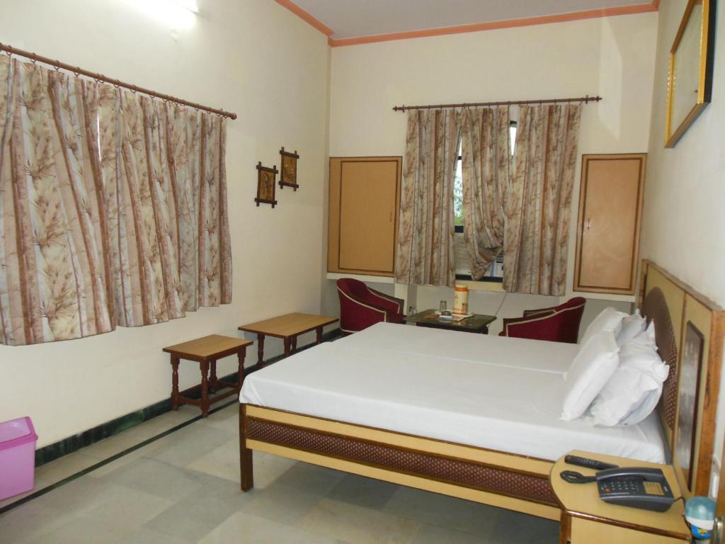 Deluxe Room,214764734:JPEG