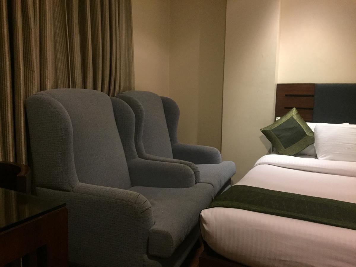 Family Room,644164656:JPEG