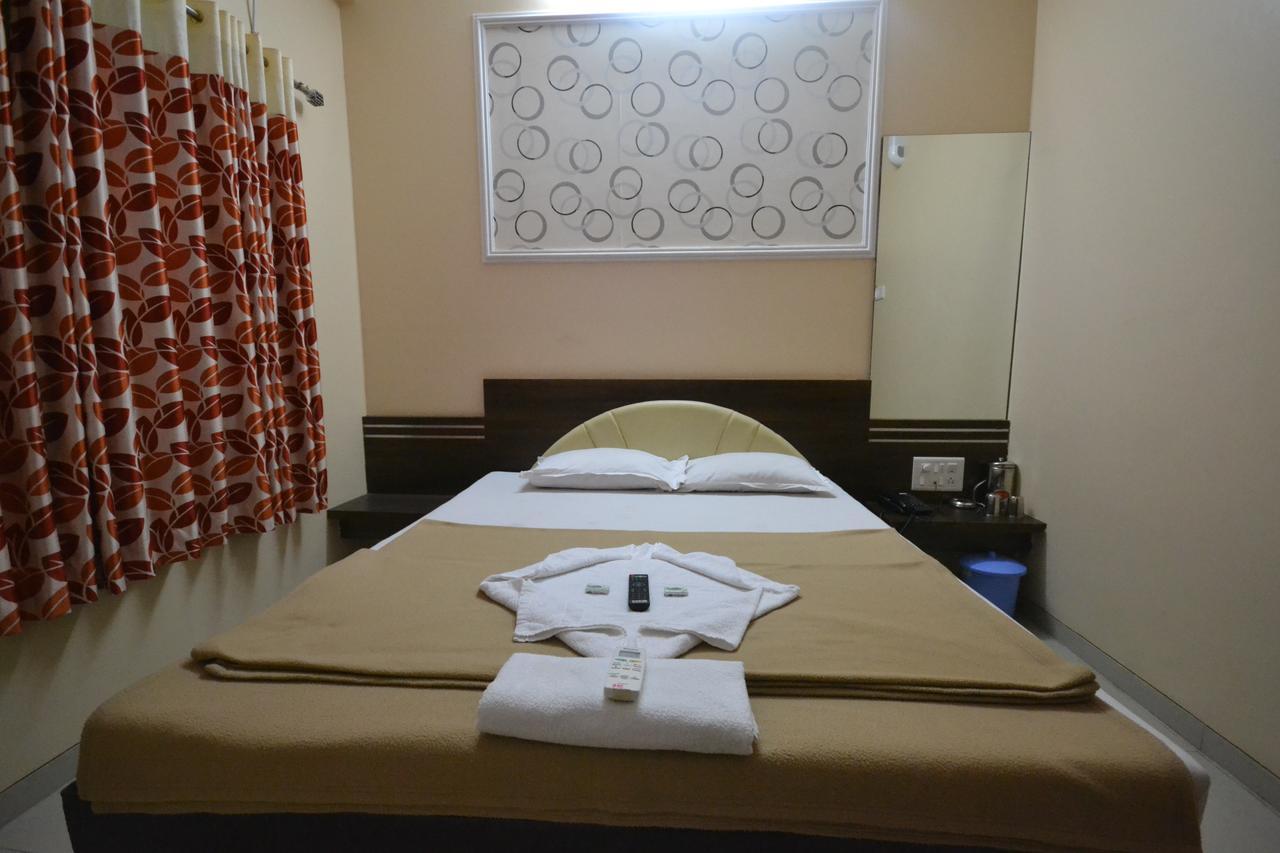 Deluxe Double room Non AC,1333775780:JPEG
