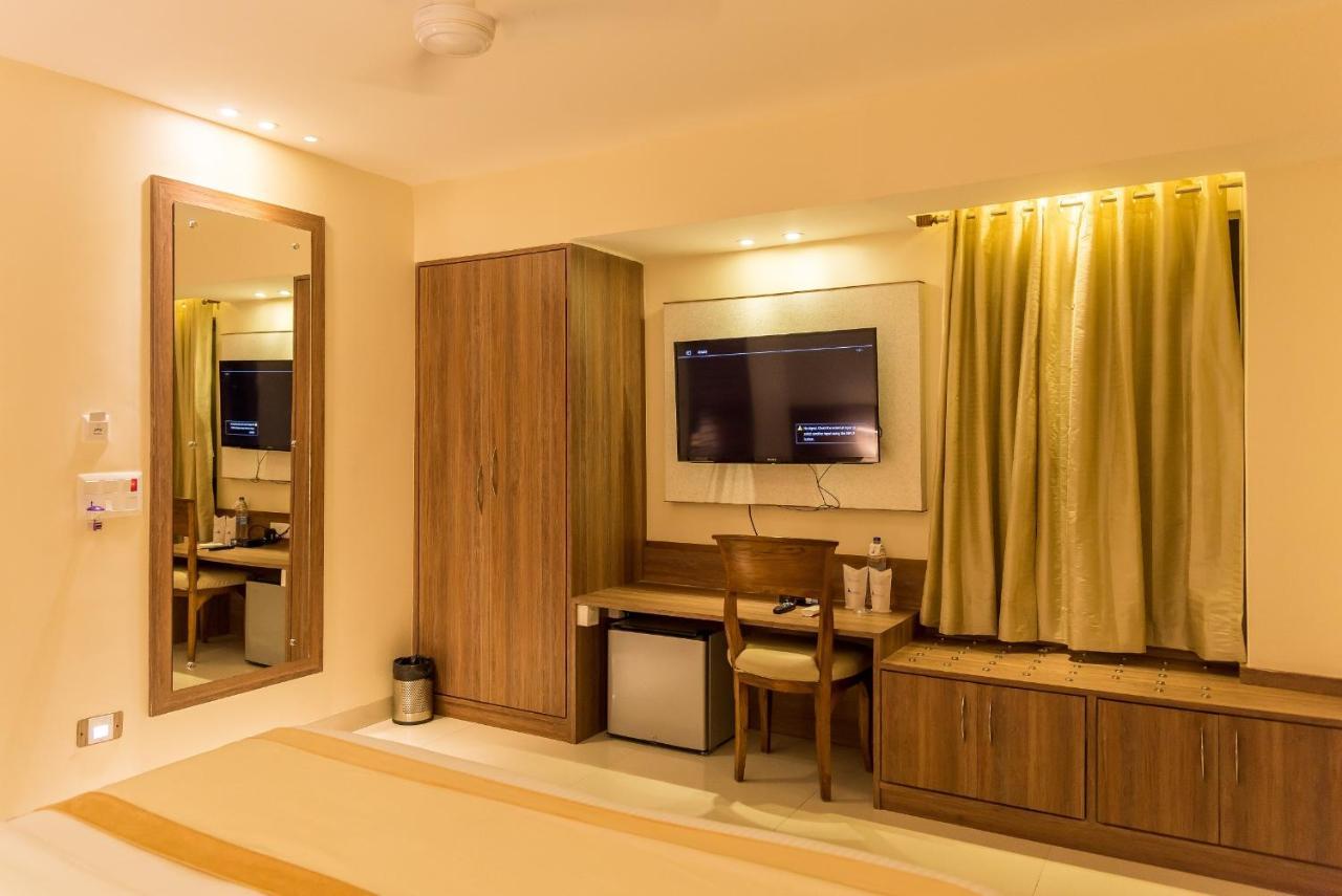 Deluxe King AC