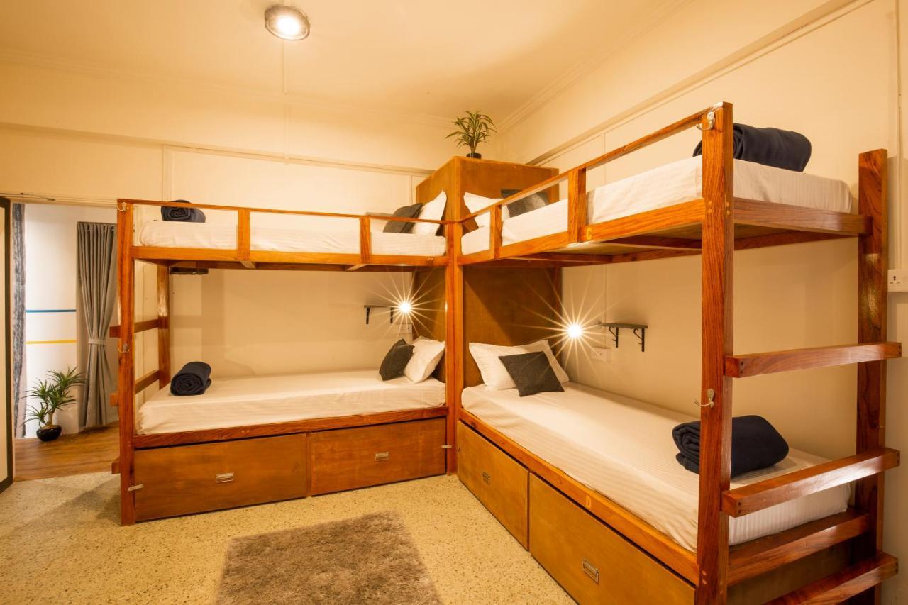 Bed 8-Bed Mixed Dormitory Room,1340337524:JPEG