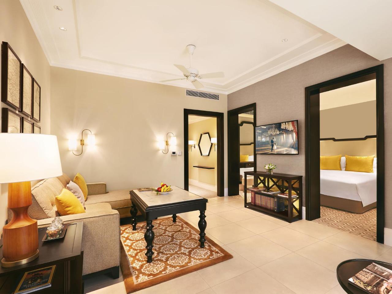 Executive Suite With Two Way Airport Transfers and More,723991075:JPEG