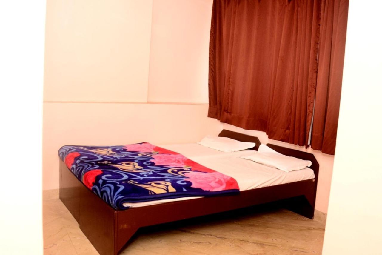 Budget Triple Room - Indian nationals only