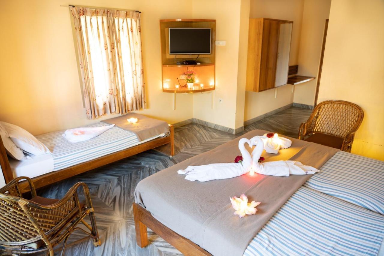 Comfort Triple Room