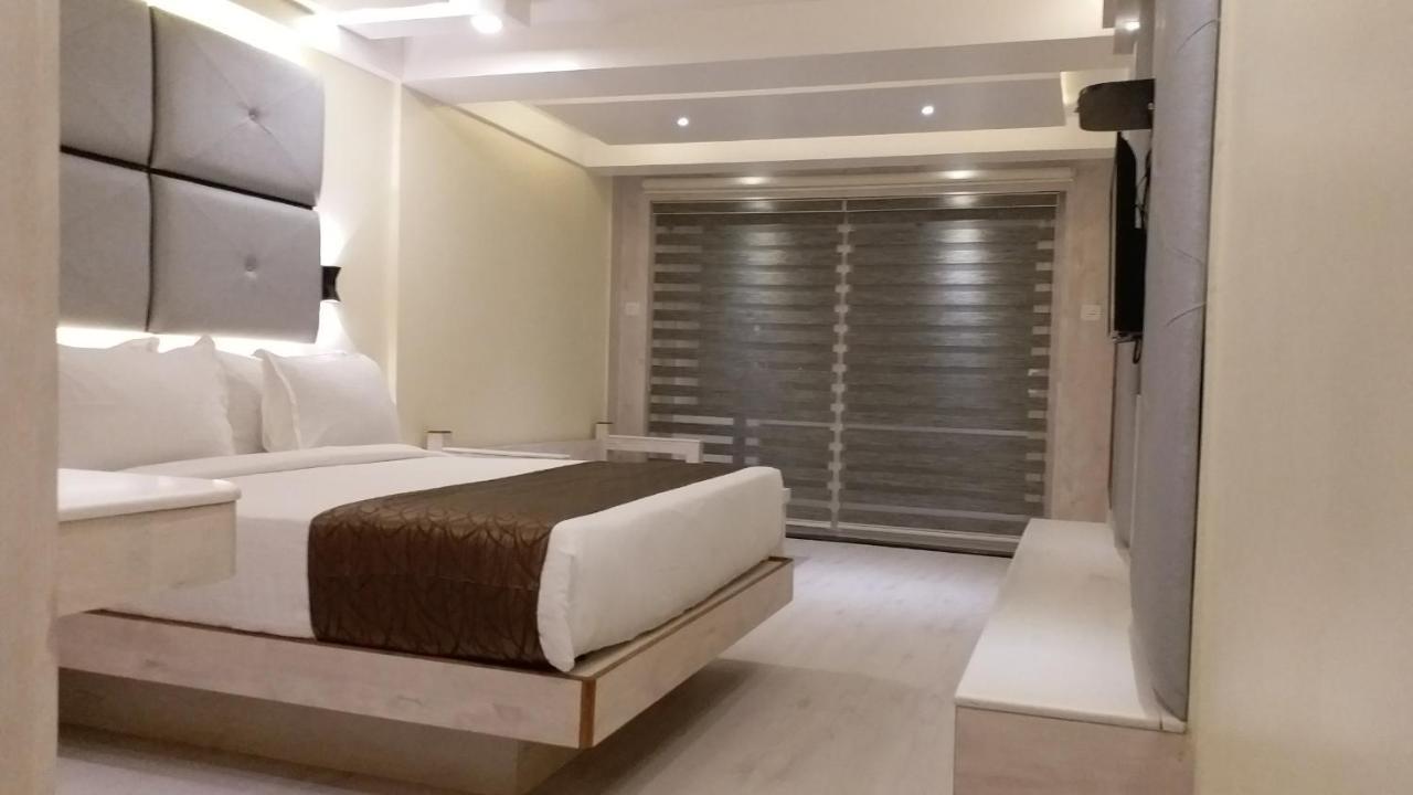 King Room with Balcony