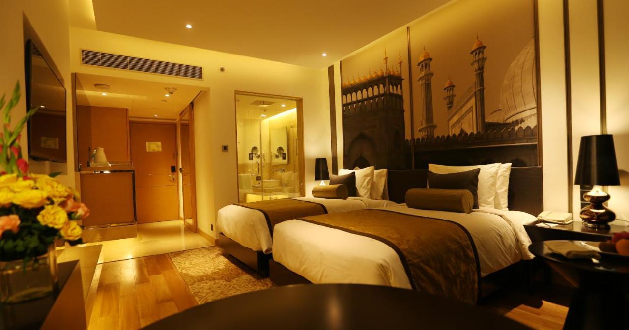 Superior Twin on One-way Airport Transfers Spa Food & Beverage & Laundry