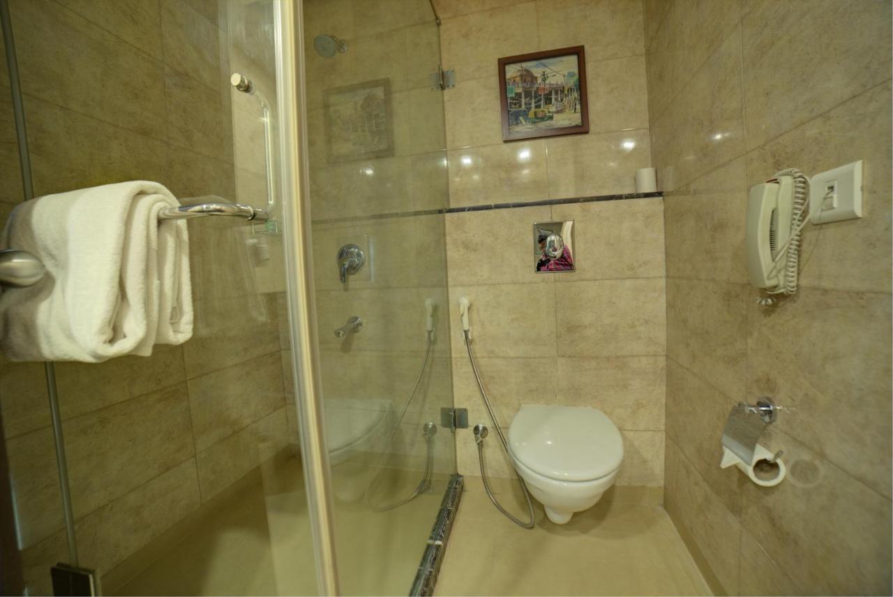 Superior Double or Twin Room,923612779:JPEG