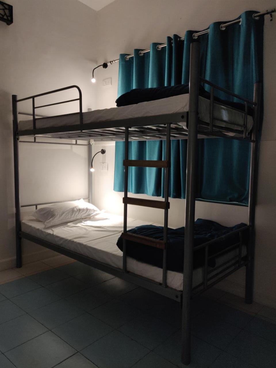 Lit dans Dortoir Mixte de 4 Lits