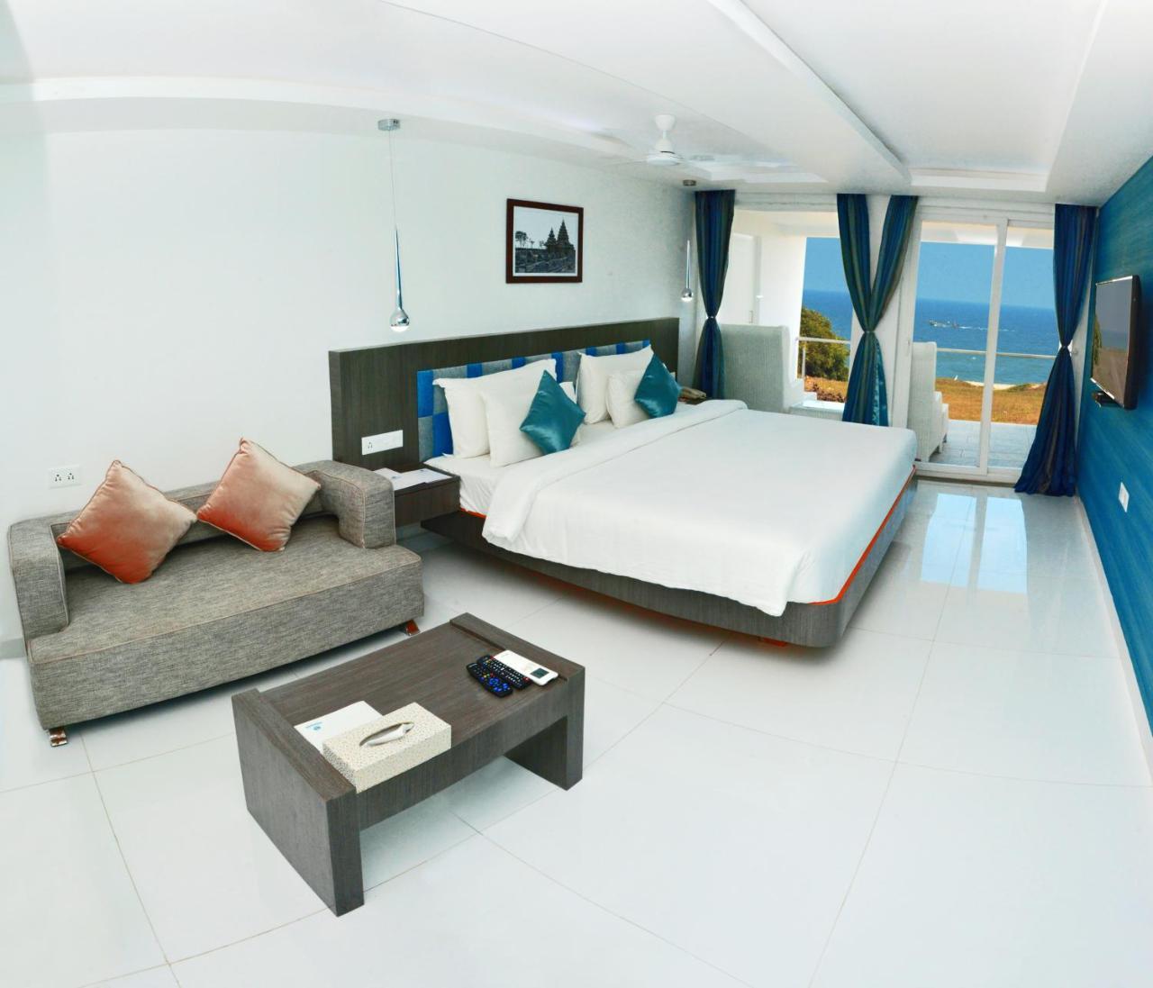 Double Room Balcony Sea View