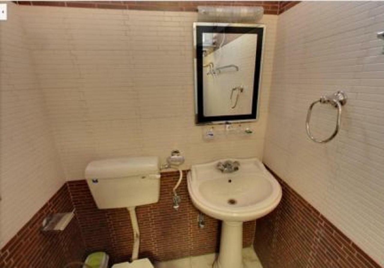 Standard Double Room,781025433:JPEG