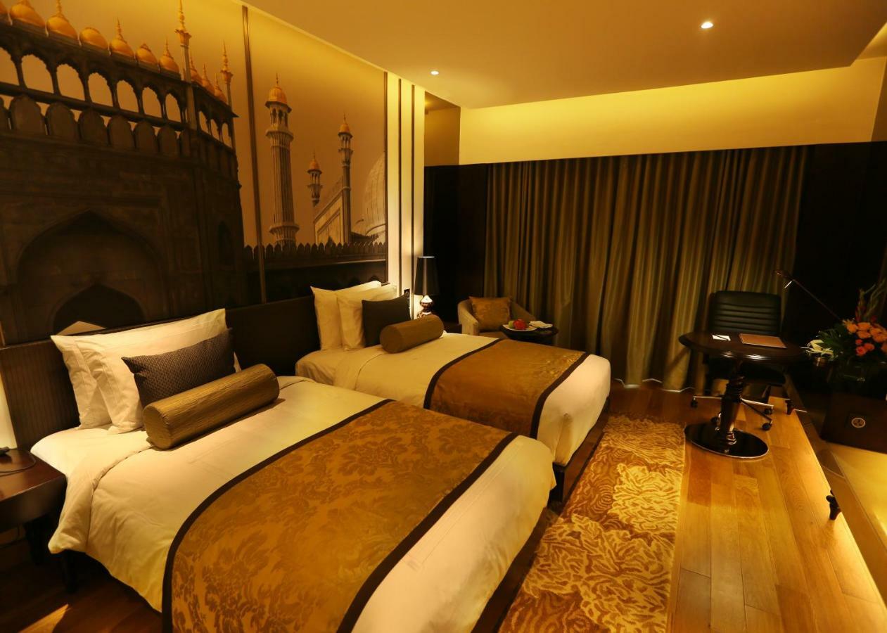 Superior Twin on One-way Airport Transfers Spa Food & Beverage & Laundry