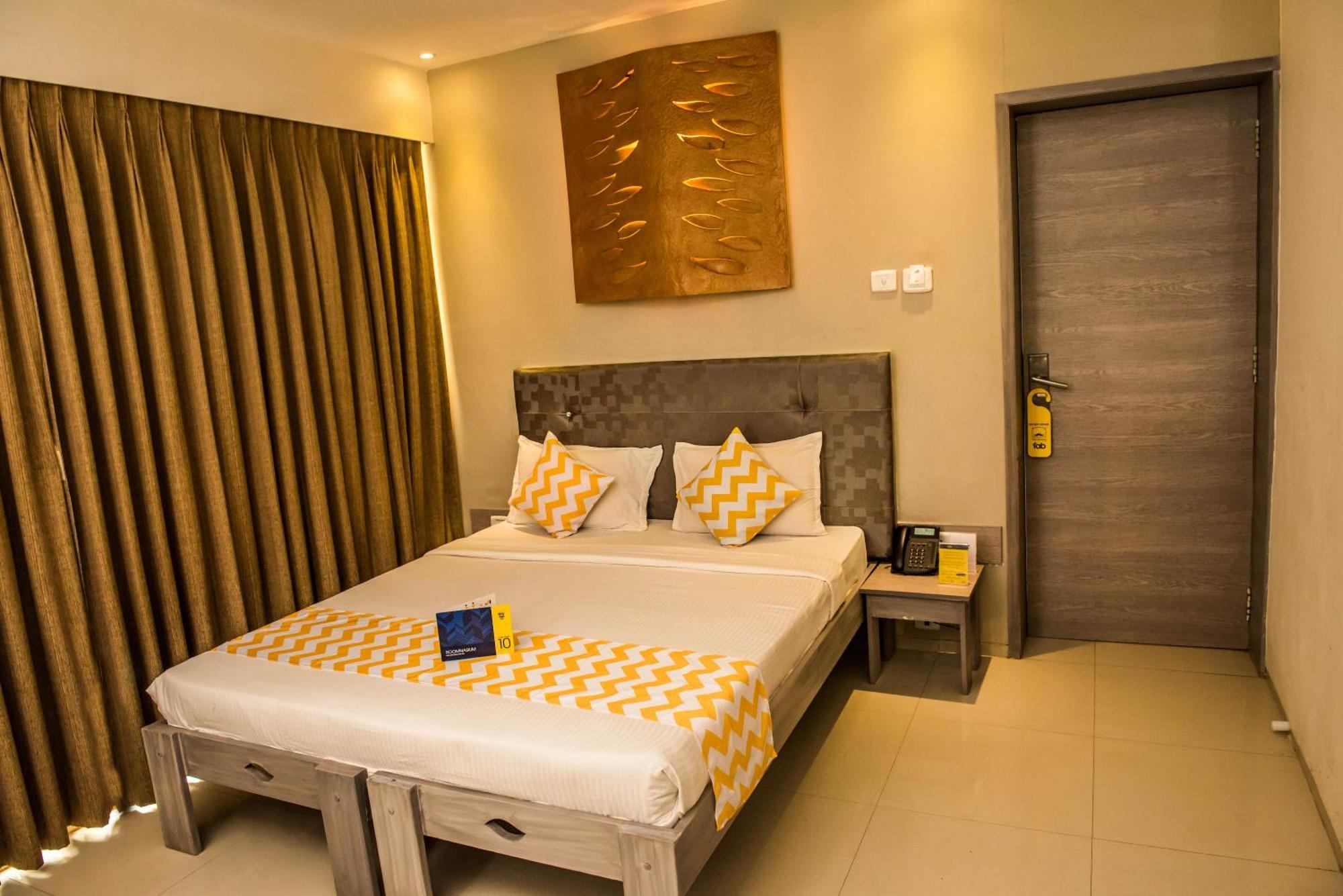 Deluxe Room,892577062:JPEG